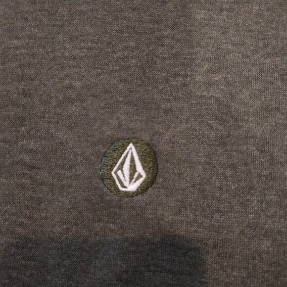 VOLCOM Hoodie Sweatshirt Mens Small Olive Green Logo Pullover Front Pocket Casua - Picture 4 of 10